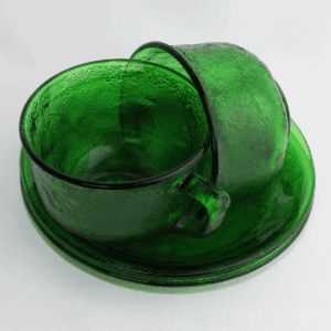 Vintage Arcopal Arcoroc Groen kop en schotel